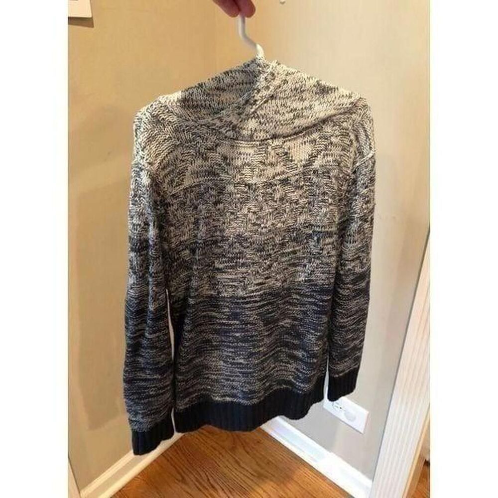 Cat & Jack boys sweater size 6-7‎ new